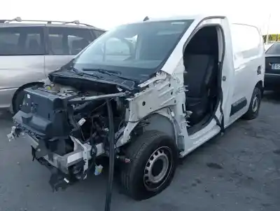 Vehicul casat opel combo cargo (e) express al anului 2020 alimentat bh02