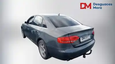 Veicolo di demolizione audi a4 berlina (b8) básico dell'anno 2010 alimentato cgka