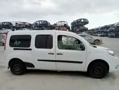 Veículo de Sucata renault kangoo expression do ano 2018 alimentado k9kf6