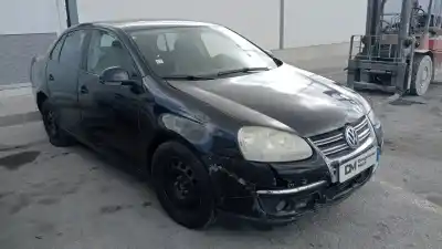 Scrapping Vehicle volkswagen jetta (1k2) advance of the year 2005 powered 