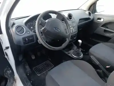 Sloopvoertuig ford fiesta (cbk) fun van het jaar 2008 aangedreven 