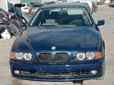 Sloopvoertuig bmw serie 5 berlina (e39) 530d van het jaar 2002 aangedreven 30-6d-1 d