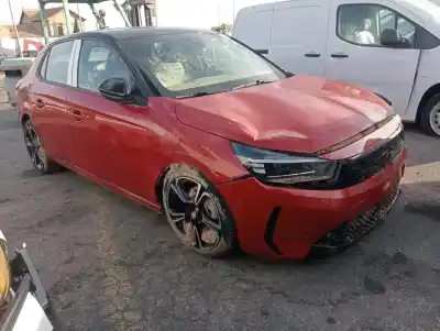 Sloopvoertuig opel corsa f gs line van het jaar 2022 aangedreven 