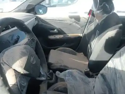 Sloopvoertuig opel corsa f gs line van het jaar 2022 aangedreven 