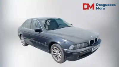 Sloopvoertuig BMW SERIE 5 BERLINA (E39)  van het jaar 2003 aangedreven 20-4D-1 D
