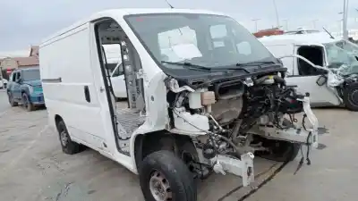 Veículo de Sucata peugeot boxer furgón 328 l1h1 komfort bluehdi 110 do ano 2019 alimentado 