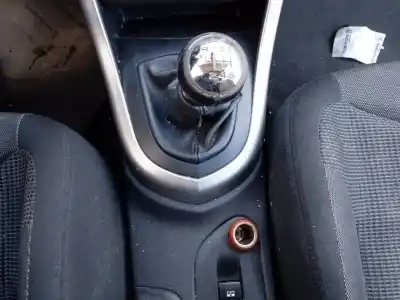 Vehicul casat peugeot 308 premium al anului 2007 alimentat rhr