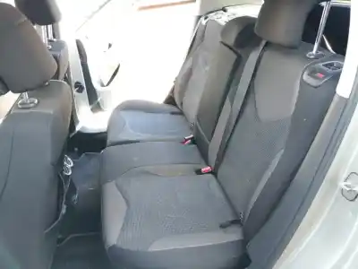 Vehicul casat peugeot 308 premium al anului 2007 alimentat rhr