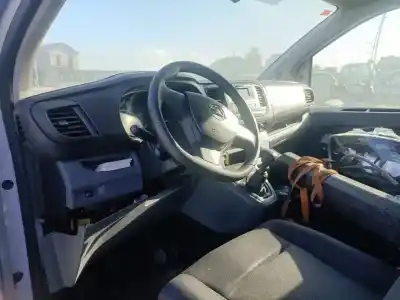 Vehicul casat opel vivaro furgón l express al anului 2023 alimentat yh01