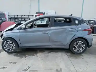 Vehicul casat hyundai i20 (bc3) slx al anului 2024 alimentat g3le