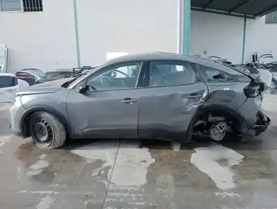 Vehicul casat citroen c4 berlina e-plus al anului 2025 alimentat hn09