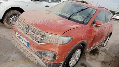 Veículo de Sucata VOLKSWAGEN T-CROSS ADVANCE do ano 2021 alimentado DLA