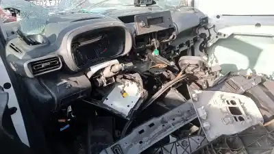 Veículo de Sucata citroen berlingo feel m do ano 2019 alimentado bh02