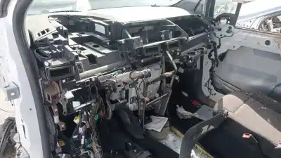 Vehicul casat citroen berlingo feel m al anului 2024 alimentat yh01