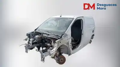 Vehicul casat citroen berlingo feel m al anului 2024 alimentat yh01