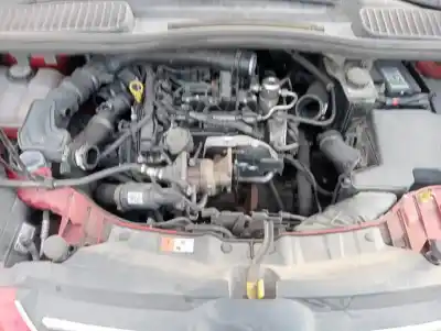 Vehicul casat ford c-max edition al anului 2013 alimentat m1da