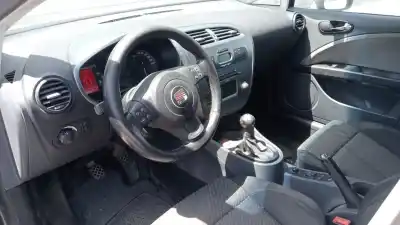 Verschrottungsfahrzeug seat leon (1p1) reference des jahres 2007 angetrieben bxe