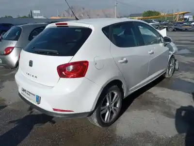 Veículo de Sucata seat ibiza (6j5) reference do ano 2011 alimentado cay