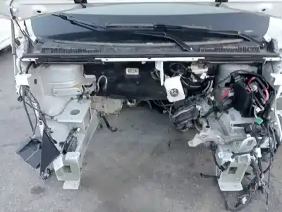 Hurda Aracı renault trafic furgón l1h1 2.8t yılın 2024 güçlü 