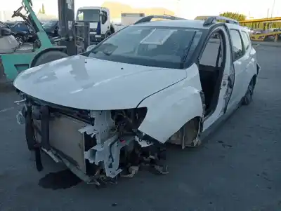 Veicolo di demolizione dacia duster ii prestige dell'anno 2022 alimentato k9k u8