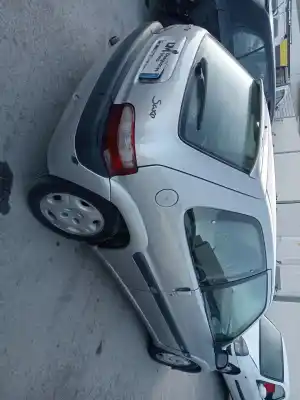 Veículo de Sucata citroen saxo 1.4 sx do ano 2001 alimentado 