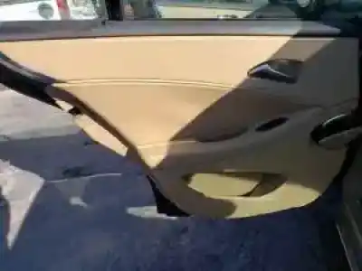 Veicolo di demolizione mercedes-benz clase cls (w219) 272964 dell'anno 2004 alimentato 