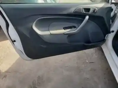 Veículo de Sucata ford fiesta (cb1) kvja do ano 2010 alimentado 