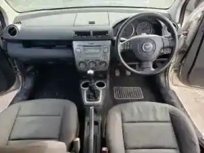 Vehicul casat mazda 2 berlina (dy) fxja al anului 2003 alimentat 