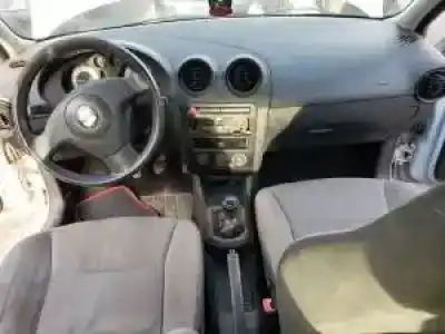 Veicolo di demolizione seat ibiza (6l1) amf dell'anno 2002 alimentato 