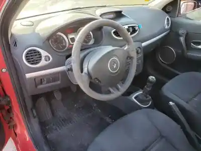 Scrapping Vehicle renault clio iii d4fd7 of the year 2006 powered 