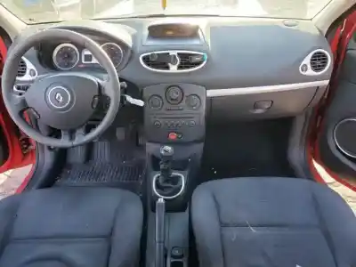 Scrapping Vehicle renault clio iii d4fd7 of the year 2006 powered 