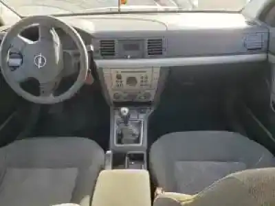 Scrapping Vehicle opel vectra c berlina y22dtr of the year 2002 powered 