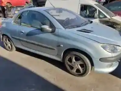 Sloopvoertuig peugeot 206 cc nfu(tu5jp4) van het jaar 2001 aangedreven 