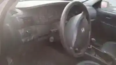 Sloopvoertuig opel omega 2.5 d -x25dt van het jaar 1999 aangedreven 