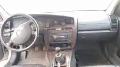 Sloopvoertuig opel omega 2.5 d -x25dt van het jaar 1999 aangedreven 