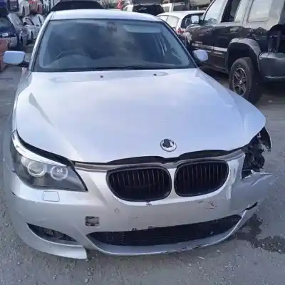 Scrapping Vehicle BMW 5 (E60) 520 I of the year 2004 powered 