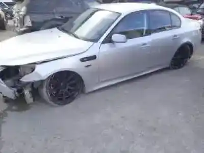 Scrapping Vehicle bmw 5 (e60) 520 i of the year 2004 powered 