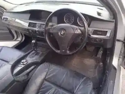 Scrapping Vehicle bmw 5 (e60) 520 i of the year 2004 powered 