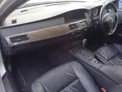 Scrapping Vehicle bmw 5 (e60) 520 i of the year 2004 powered 