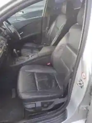 Scrapping Vehicle bmw 5 (e60) 520 i of the year 2004 powered 