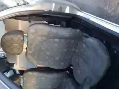 Sloopvoertuig ford ka (ccq) a9a van het jaar 2002 aangedreven 