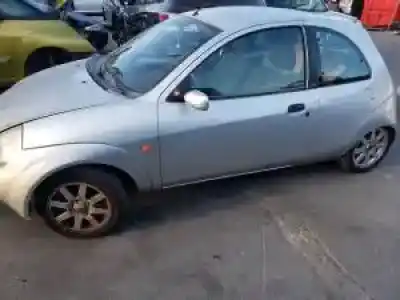 Sloopvoertuig ford ka (ccq) a9a van het jaar 2002 aangedreven 
