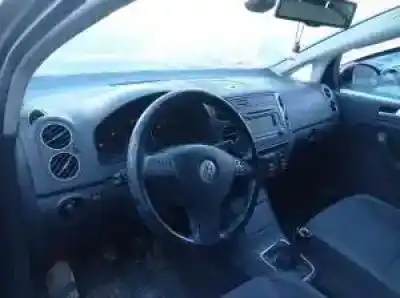 Veículo de Sucata volkswagen golf plus v (5m1) bkc do ano 2004 alimentado 