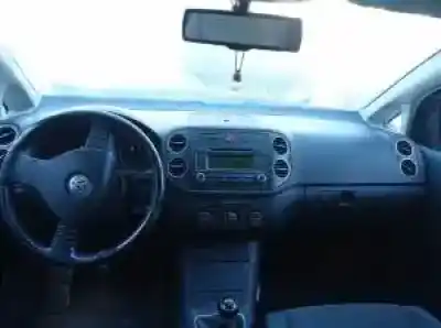 Veículo de Sucata volkswagen golf plus v (5m1) bkc do ano 2004 alimentado 