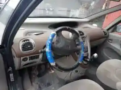 Veículo de Sucata citroen xsara picasso 2.0 hdi cat (rhy / dw10td) do ano 2001 alimentado 