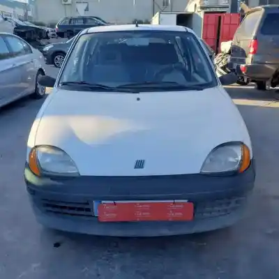 Scrapping Vehicle FIAT SEICENTO (187) 176B2000 of the year 2000 powered 