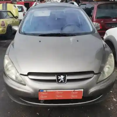 Scrapping Vehicle PEUGEOT 307 BREAK / SW (S1) NFU of the year 2002 powered 
