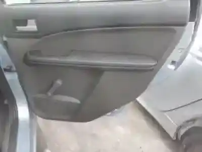 Véhicule à la ferraille ford focus c-max (cap) aoda.aodb.syda.g6da.hwda de l'année 2003 alimenté 