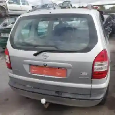 Veículo de Sucata opel zafira a y20dth do ano 2003 alimentado 