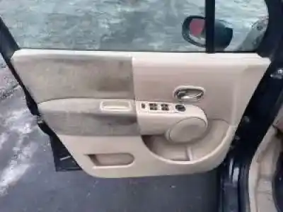 Veicolo di demolizione renault grand modus k9k750 dell'anno 2004 alimentato 